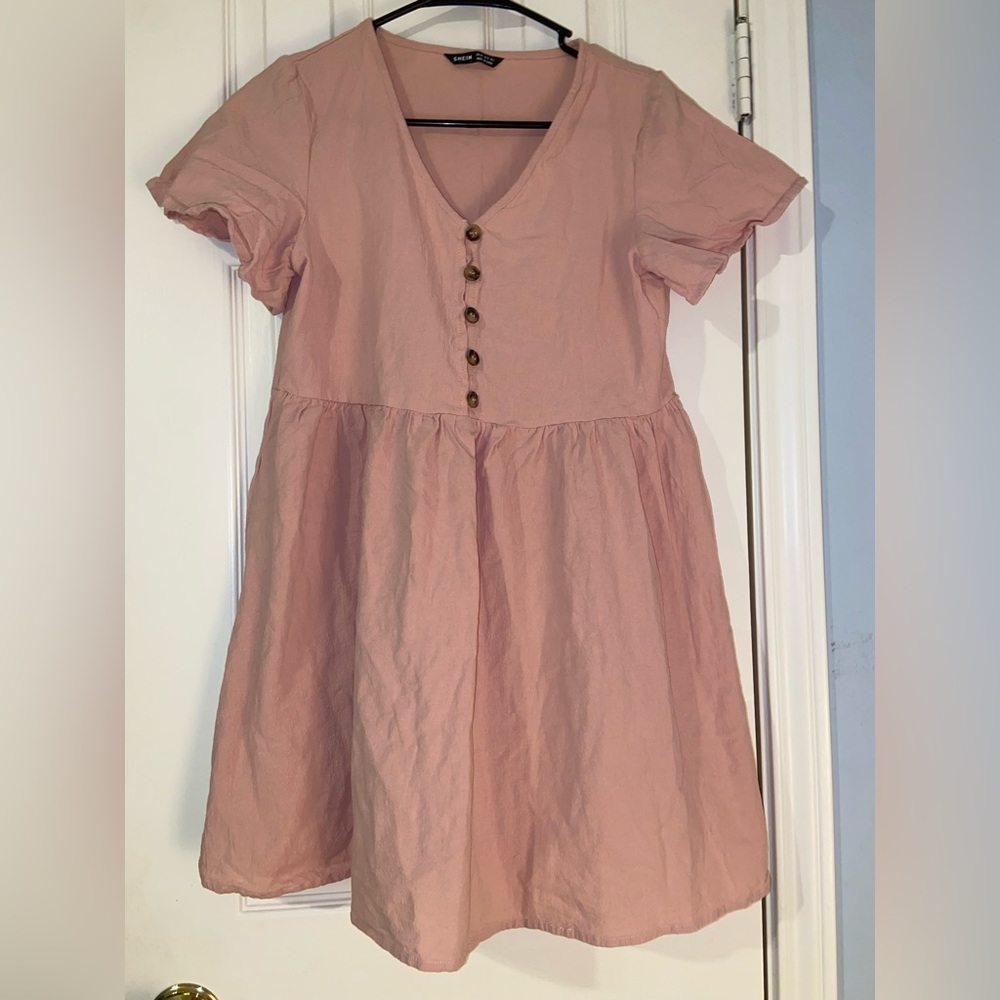 Pink dress